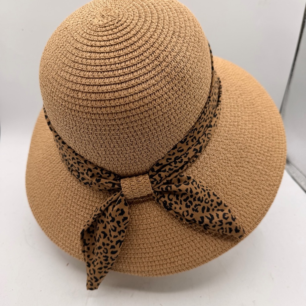 Magid Hats Paper Straw Convertible Sun Hat with Leopard Print Band